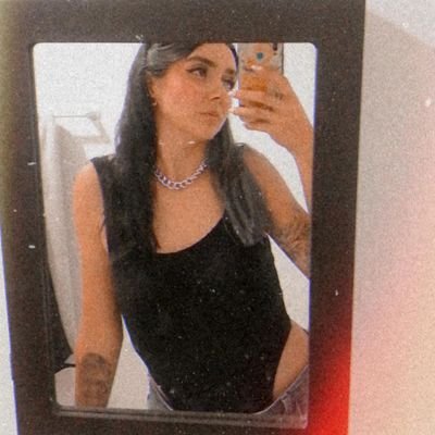 crisystt's profile picture. Asistente personal de Cereza y Victoria