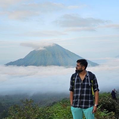 ATEETKAKKAR's profile picture. Family man • Father of 2 • Software Engineer • Vegetarian • Traveller, Explorer • CC enthusiast