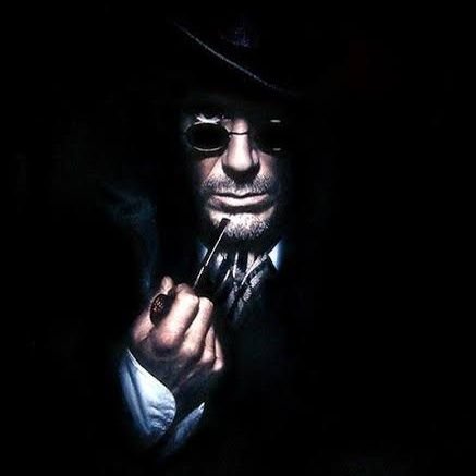 Sherlo0ckkk's profile picture. olasılıksız...
 Dudağının kenarıyla yanağının arasında bir çukur var ya beni oraya gömsünler.
yaşayabilecekken yaşayamadıklarımız...