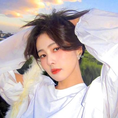 ewvrae Profile Picture