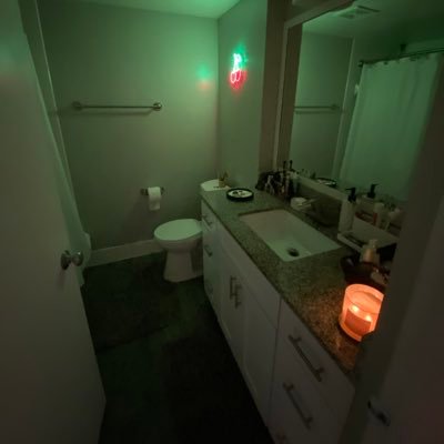 AlvaroR173's profile picture. Lol