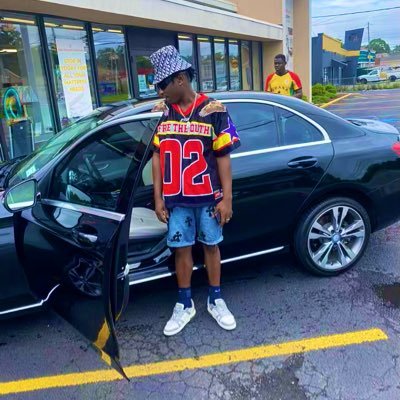 orlandoboyrich's profile picture. 