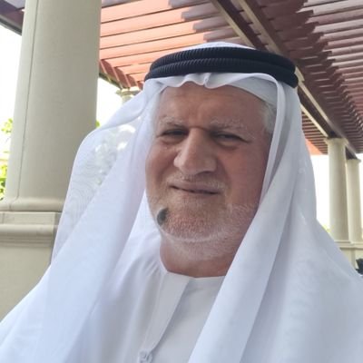 أعمل باحث علمي وتاريخي ورحّالة في العالم العربي والإسلامي وصاحب رسالة إنسانية سامية في المحبة والسلام والتسامح والأخلاق النبيلة وأهتم بالعلاقات الإجتماعية ال