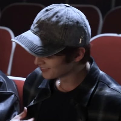 cigsncuervo's profile picture. 