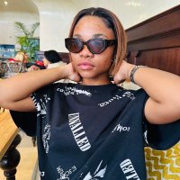 Aspiring Trophy Girlfriend💖 (@zinhle_mtsweni) 's Twitter Profile Photo