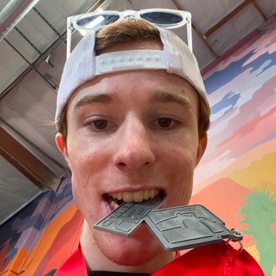 eli_moessner's profile picture. honey meat (he/him)