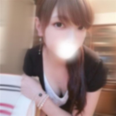 22歳／ファミレス店員。メインじゃない方のTwitterです☆彡ひまなので構ってほしいです。 フォロワーさん優先➡ https://t.co/jhNMvIdnmE