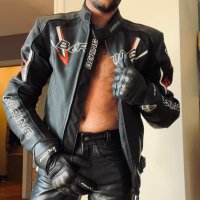 Ridinleather (@fun34070) 's Twitter Profile
