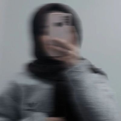 Muazzima2's profile picture. اَلّٰھُمَ صَلّیِ عَلّٰیٰ مُحَمَّدِ وَّآلِ مُحَمَّــدﷺ 💙🥀