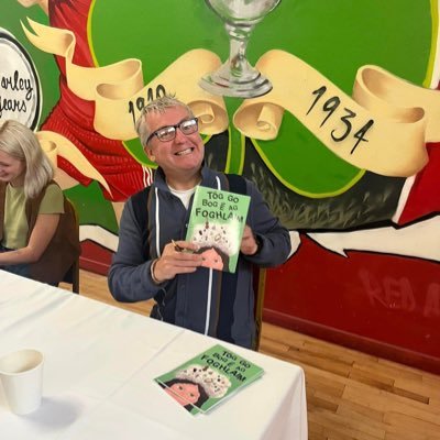 Irish language teacher and writer of TÓG GO BOG É AG FOGHLAIM. Loving partner of Patricia Austin. Working class Socialist. Proud father and Grandfather.