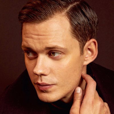 blessing your timeline with bill skarsgård gifs ✦