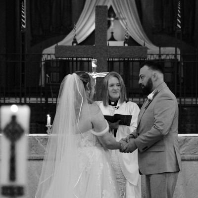 Wife to Daniel 👫 Mum to our little 🌹Dog-Mum to Bella 🐶 and Priest at St Mary's Hale with Halebank and St Mary's West Bank @livdiocese ✝️🙏