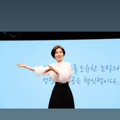 저는 Pi 코인을 1개당 500달러에 구매합니다. 먼저 귀하에게 결제합니다. 제가 구매하기 전에 kyc 인증을 완료하셨나 봐요. 결제 수단이 100개가 넘습니다.