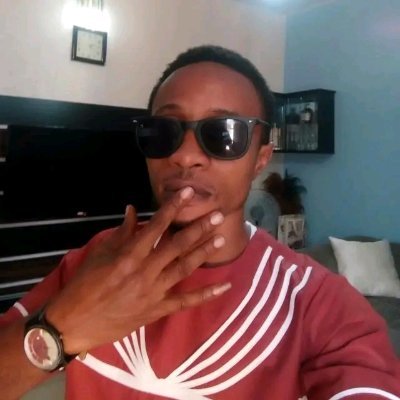 Western Born🌍 betting tips⚽ influencer🥰 Relationship therapist 👩❤️👩 Celebrity 😜 Solar & Elect Technology 🔌