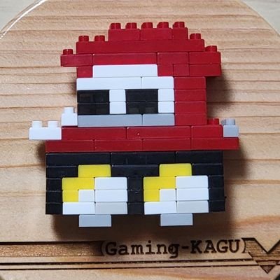 昔の思い出をたどってレトロゲームを集めてます。ファミコン・セガ系とその他もろもろ最新ゲームまで、あと格ゲーとアニメも好きです。
100均とハードオフ大好き二児の父
いろいろゲームに使える工作やたまにラクガキ
レトロコンシューマー愛好会 No.1711番