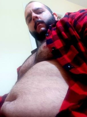 🔞NSFW GAY 🏳️‍🌈
🐻🎮🍆🍼💦🍕
Hairy, Furry, Bearded and Very Open Minded.
Ig: @Lbearoy