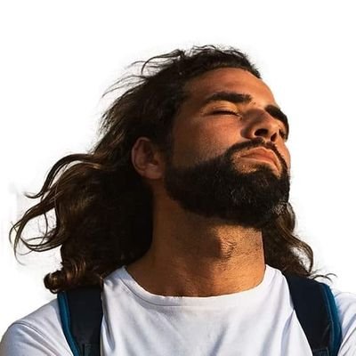 ميسرة صلاح مدرب في التأمل وفنان حياة
مؤسس مدرسة التأمل
يقدم كورسات تخلق التوازن والإنسجام في الحياة اليومية بطرق بسيطة وعميقة