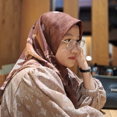 munaak_'s profile picture. Platonis