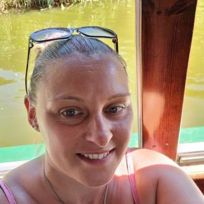 Lottie_lou_87's profile picture. I'm Charlotte 
I have 2 children and 2 cats
I am doing a degree in teaching in primary school