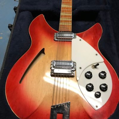 p_supercroix's profile picture. La liberté chez les modernes