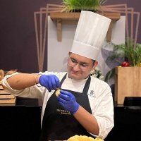 Chef Aman Malhotra (@rajmaboytweets) 's Twitter Profile Photo Chef Aman Malhotra (@rajmaboytweets) 's Twitter Profile Photo