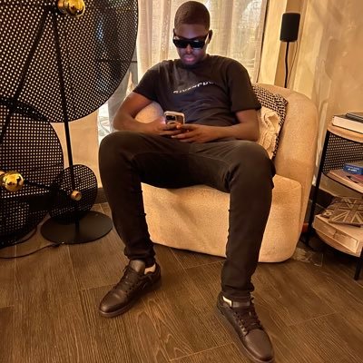 Master 2 réseaux informatique et télécom ,CEO Crepes de chez nous 🥞🇲🇱...God only judge me 🙏🏽
