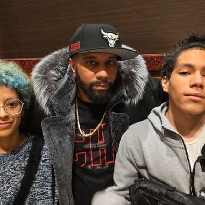 Topgeneral9's profile picture. 