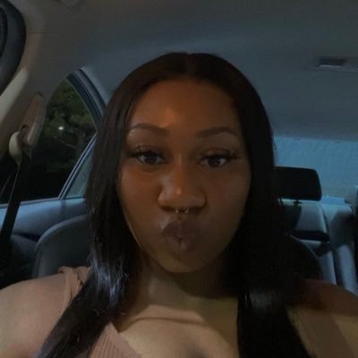 ItsMonicaa_17 Profile Picture