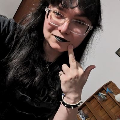 MDNI 18+ ✨Queer goth catgirl gaymer✨ 25 / Lesbian / 🌈🏳️‍⚧️