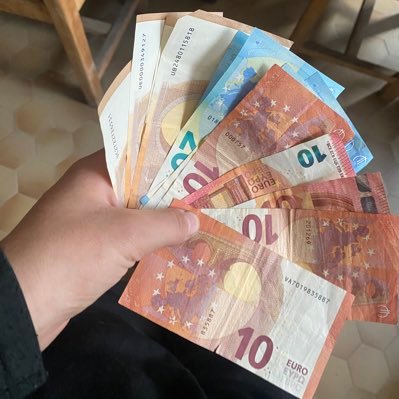 sblrrrr's profile picture. 