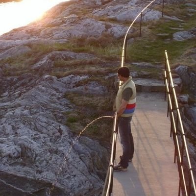 Αλητεία, άραγμα και παιχνίδια με φιλους.