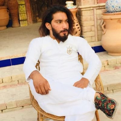 MoazamQureshi13's profile picture. 