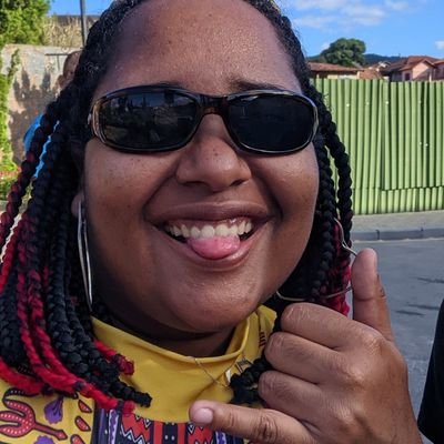 Já diz Matue:Linda, gata e independente 🌈. Esse sentimento ninguém entende ⚫⚪⭐ @botafogo