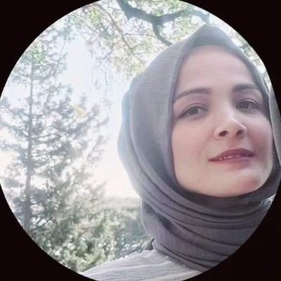 ozlemmgnyy's profile picture. Avukat, Arabulucu, Matematikçi