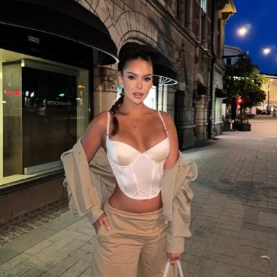 Saint_Gianzi's profile picture. Life is always good.