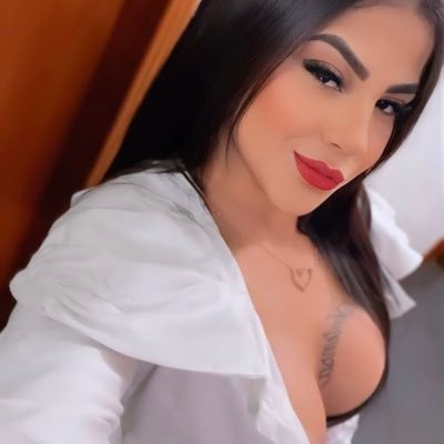 bendita é a luz que me guia. 🙏🏼✨💍