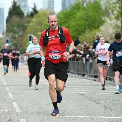 👱 40
🇬🇧 Lancashire, England
🏃 Marathon Runner 🥇
✈️ Planes & Travel