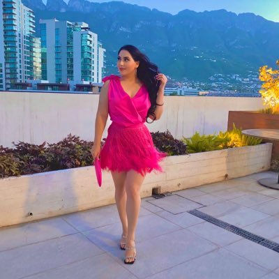 bmez12xo's profile picture. • 𝔽𝕒𝕤𝕙𝕚𝕠𝕟 , 𝔹𝕖𝕒𝕦𝕥𝕪 , 𝕄𝕦𝕤𝕚𝕔• ⭐️💞✨⭐️⚡️💜