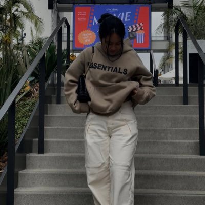 janaphysiology's profile picture. unexpected is better than planned🤍 welcome to my random thoughts