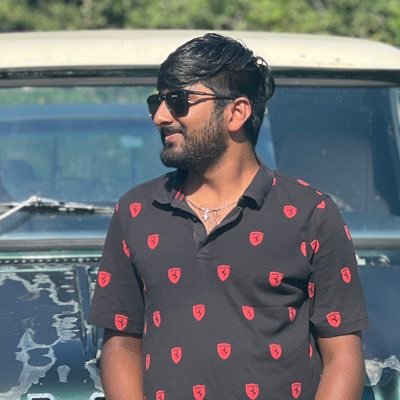 mrvenkyvarma's profile picture. 😊