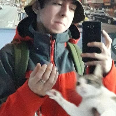 LilFvckYou's profile picture. Alex Goldenberg🜏𒉭𒌐
🇦🇷 25*       
Papa soltero de una michi
Mi diario Esquizofrénico