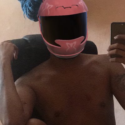 barbudinhonerd's profile picture. aceita os termos e quer continuar?🔞