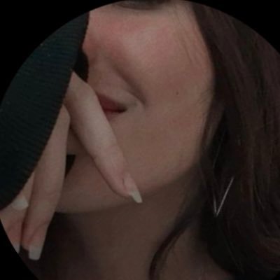 LarissaSegredo Profile Picture