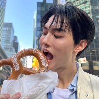 π°ππ. (@mysilhouette__) 's Twitter Profile