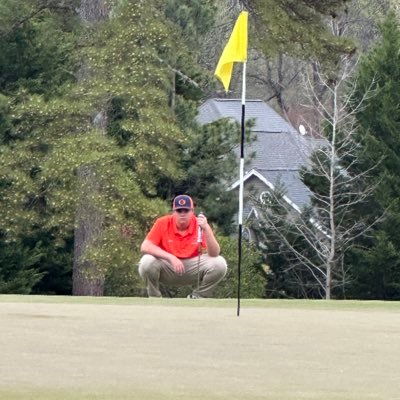 High school golfer at Chapman High School Inman SC. I graduate in 2025 and I have a 4.1 GPA. I am 17 years old and looking to play college golf!