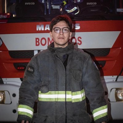 -Técnico en enfermería🚑💉🫀
-Bombero❤️‍🔥🚨🚒