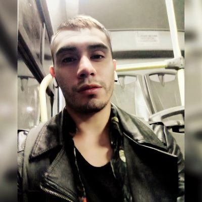 El muchacho de los ojos tristes | A veces escribo para @elceo__