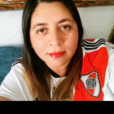 Hincha fanática de River🤍❤🤍Te paso del Indio🎸a Ricardo Arjona🎙😅 #ConCristinaSiempre, extrañando al 🐧😢... HLVS✌