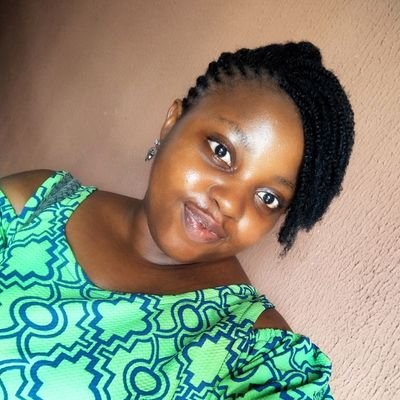 A proud Catholic/ Igbo/ public servant/ Administrator.
#Mary's baby#