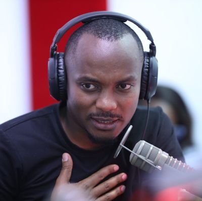 FIRST OFFICER BENSU
Uncle Bensu 
D.O.P @citizentvkenya 
Drive show @Hot_96Kenya
Host-Level Up @citizentv

#hot96drive

You live daily but you only die once 😎